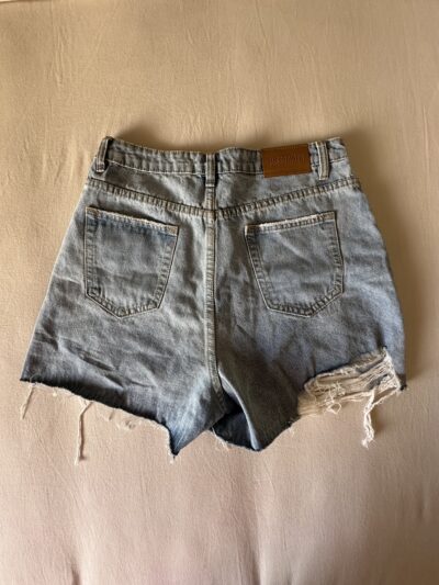 Short en jean bleu