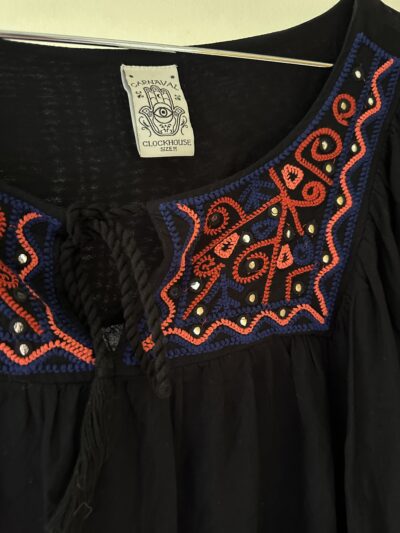 Chemise noire bohème