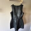 Robe en cuire noir